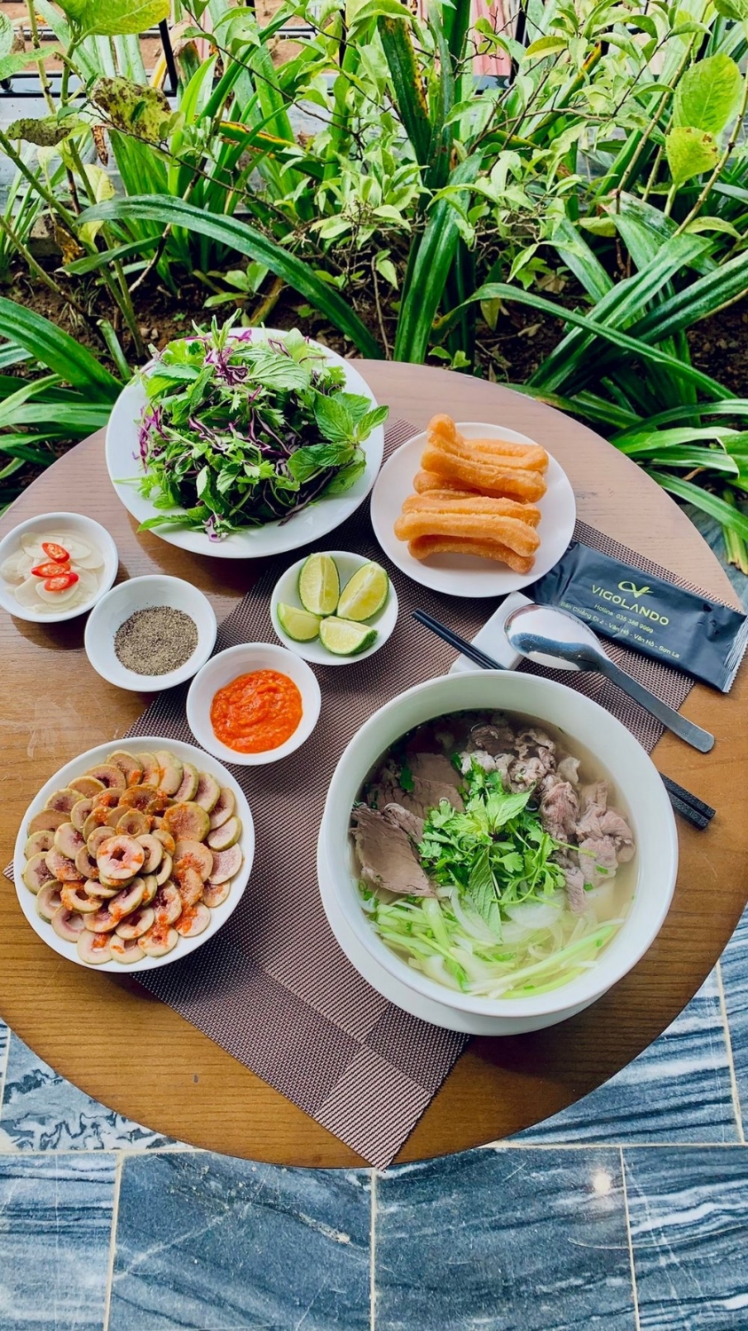 nha hang vigolando van ho (10)