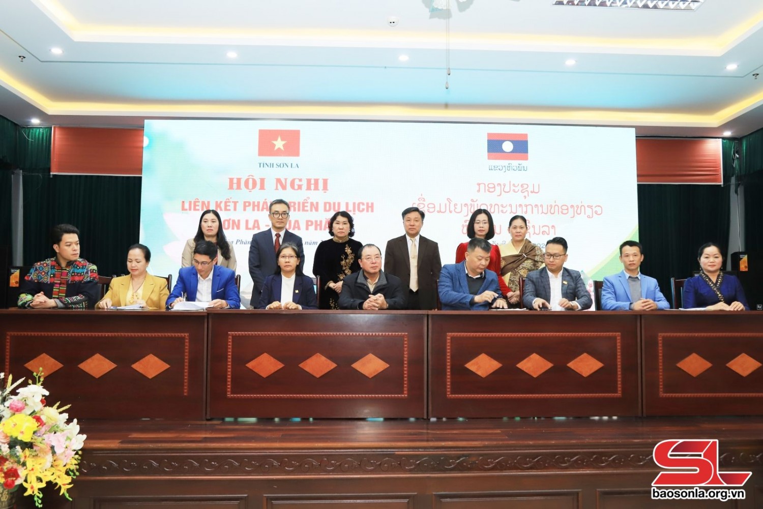 ký kết ghi nhớ